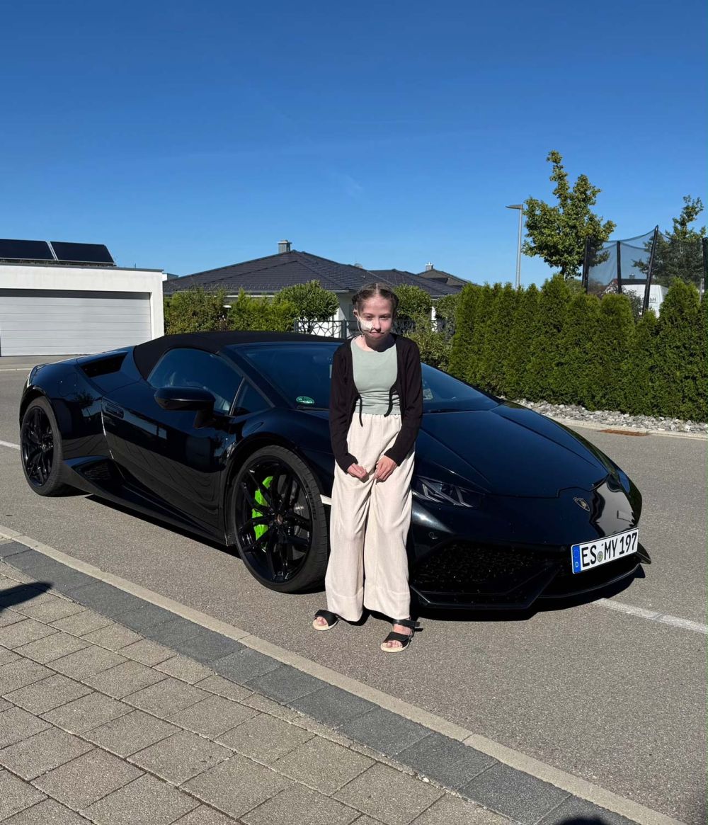 Jana und der Lamorghini
